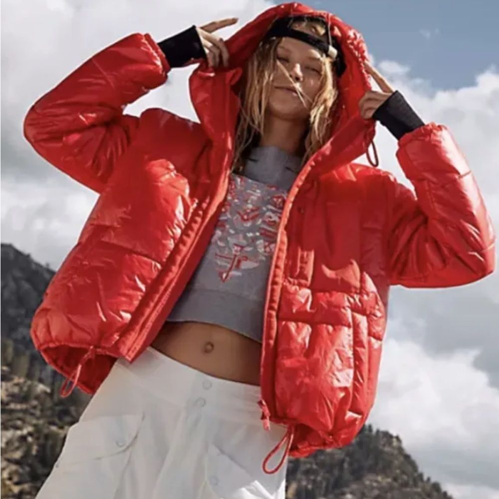 Free People Right Trek Backpack Puffer Hooded Zipped Drawcords Red